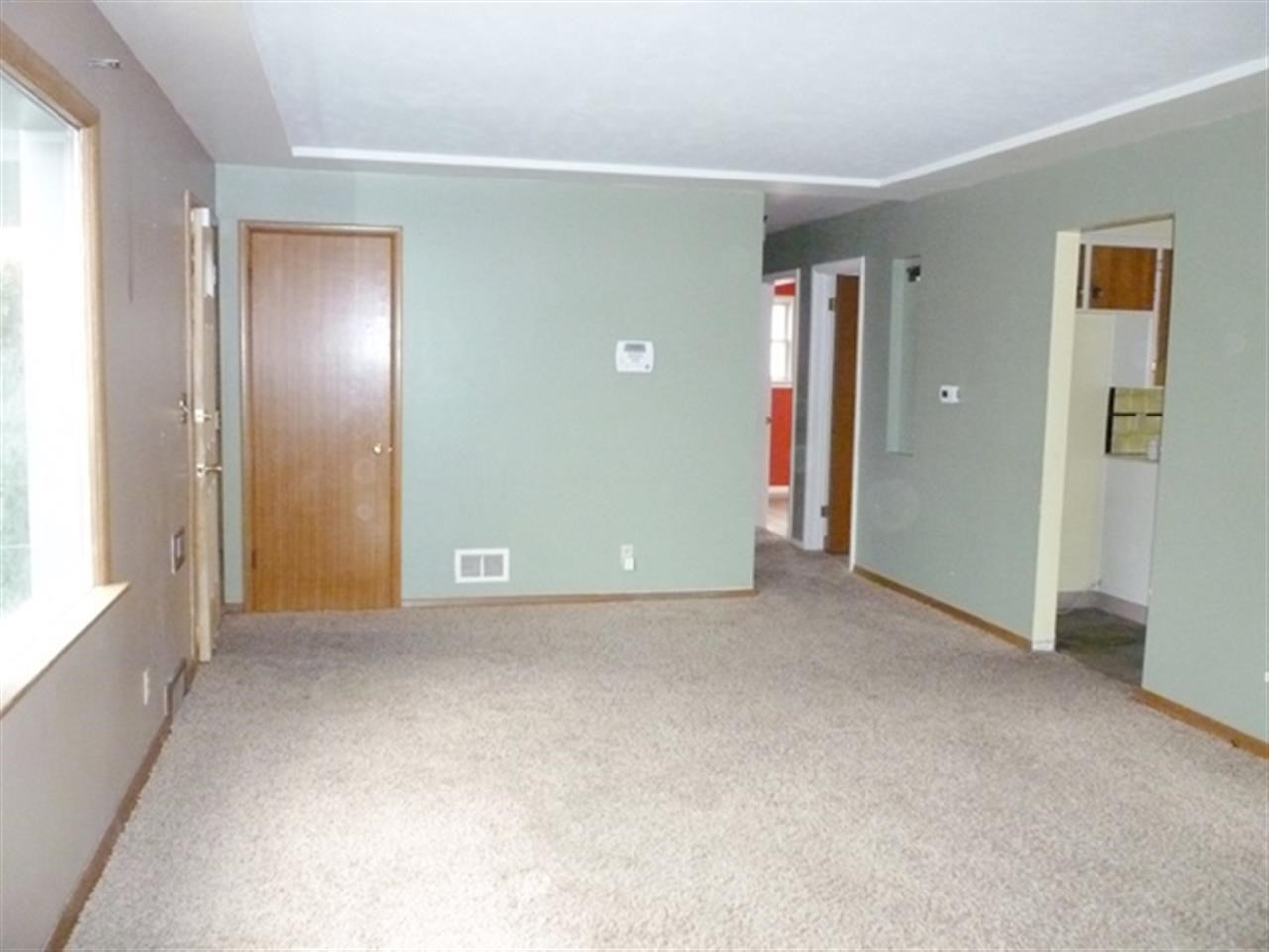 1618 E Glass Ave - Photo 3
