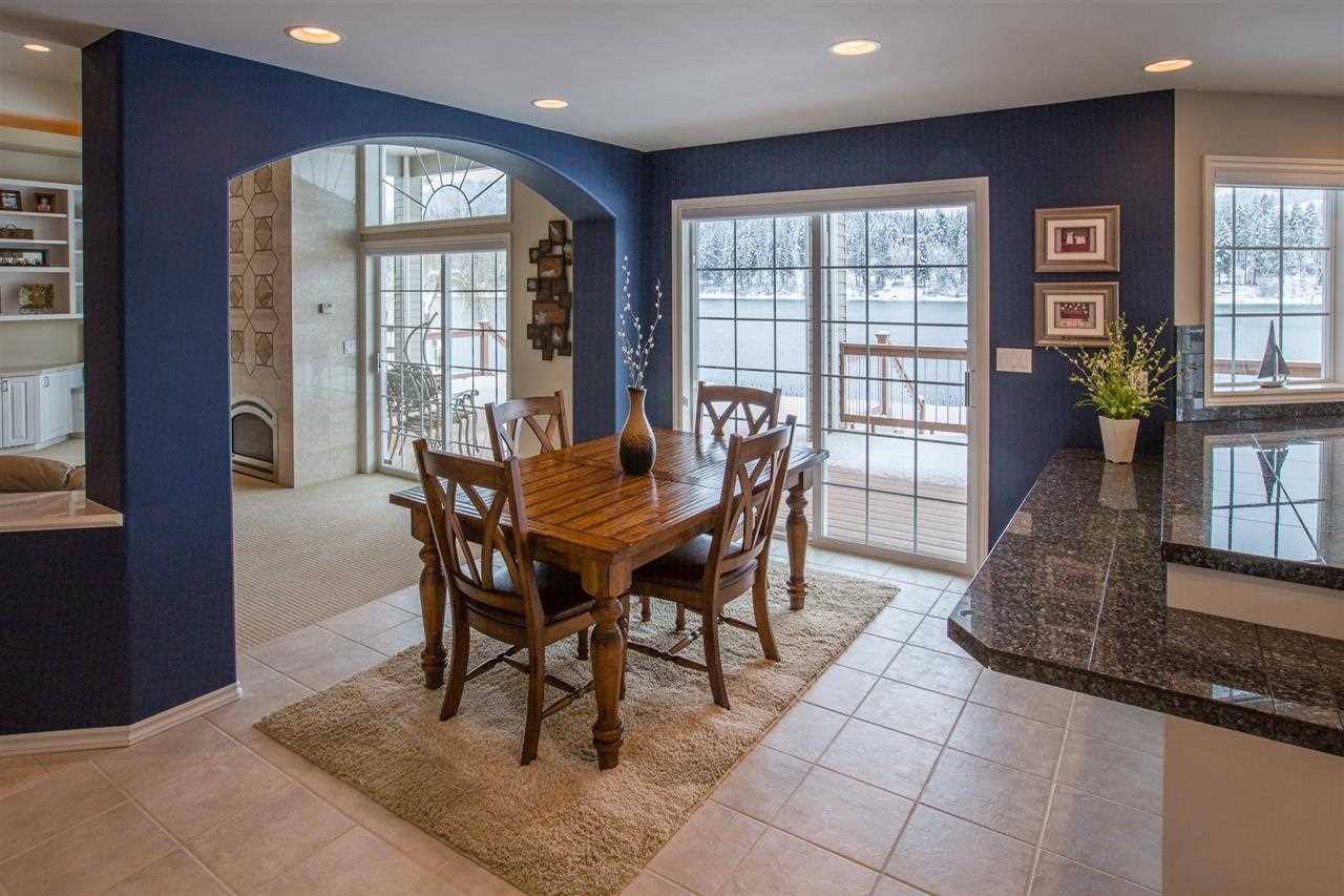320 Sunnyside Dr - Photo 9