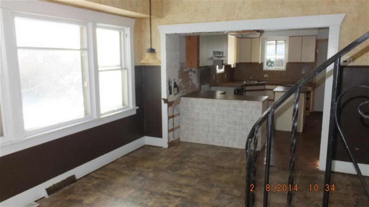 10220 E Broadway Ave - Photo 4