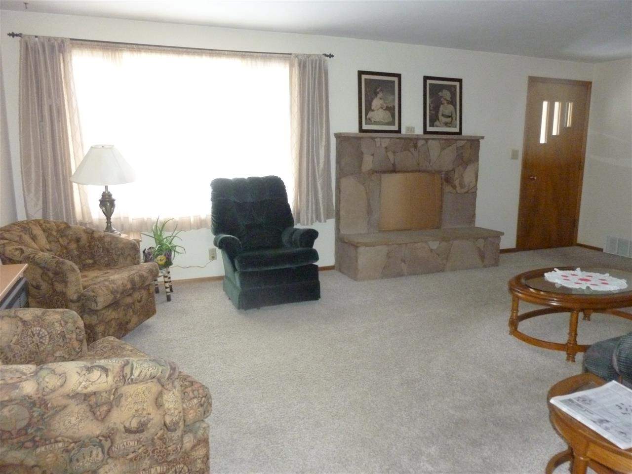 7315 E 9th Ave - Photo 3