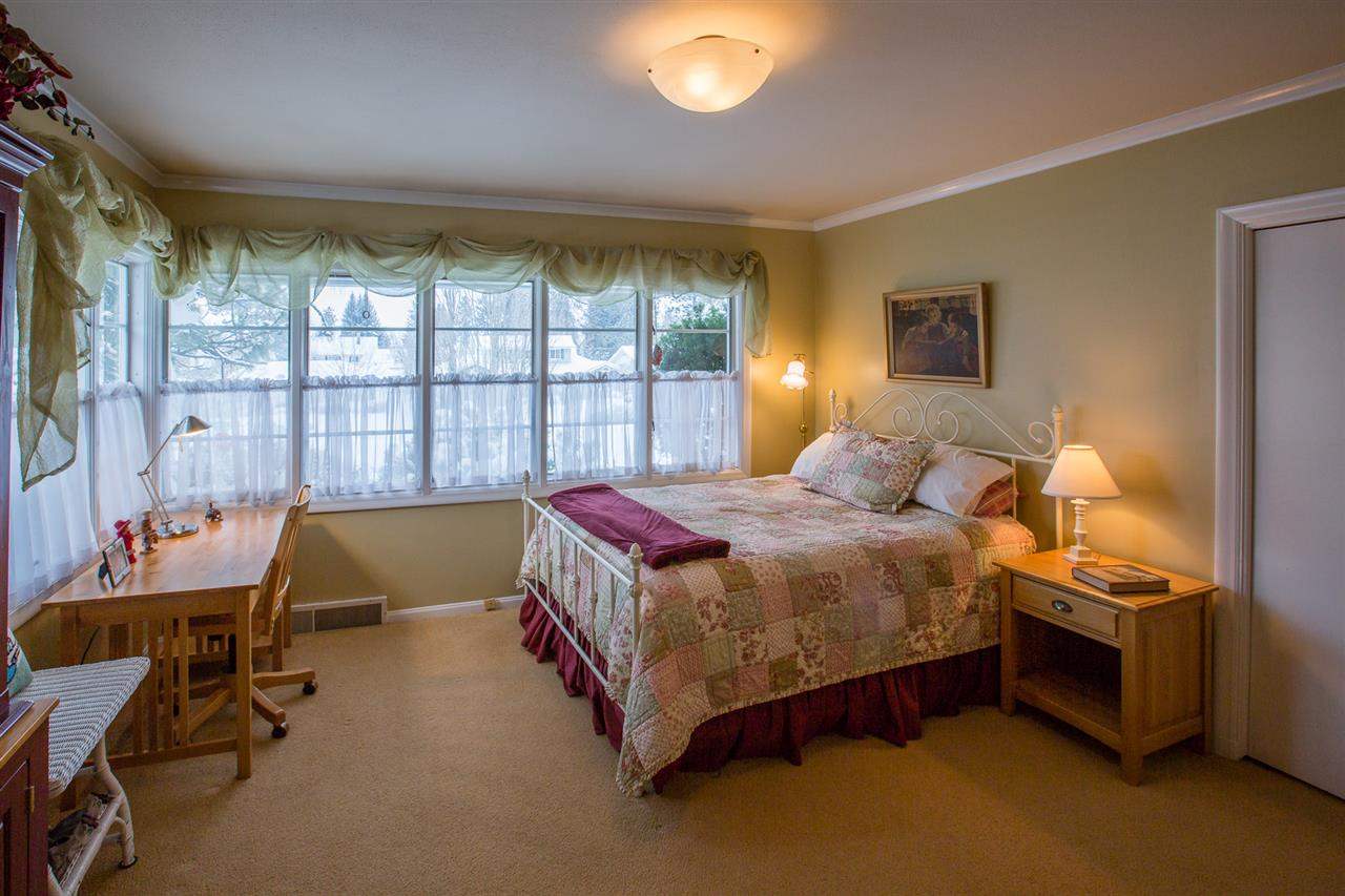 1206 E Rockwood Blvd - Photo 14