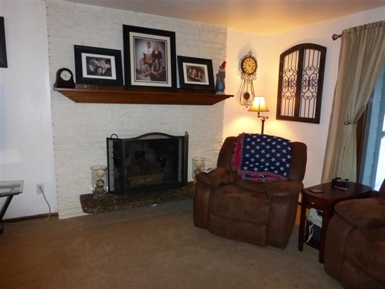 16813 N Columbine Ct - Photo 4