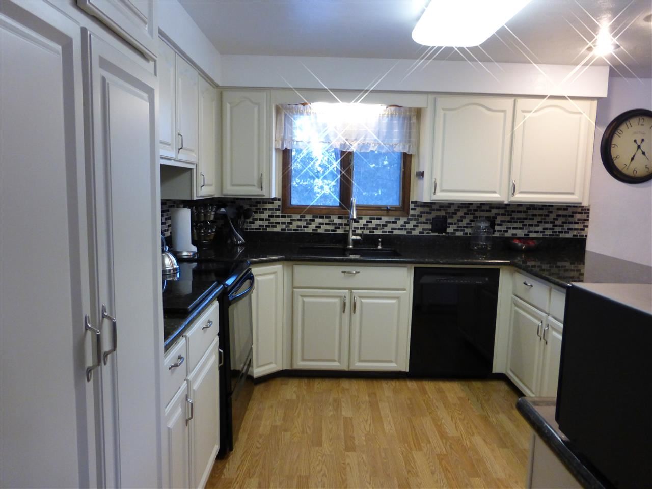16813 N Columbine Ct - Photo 7