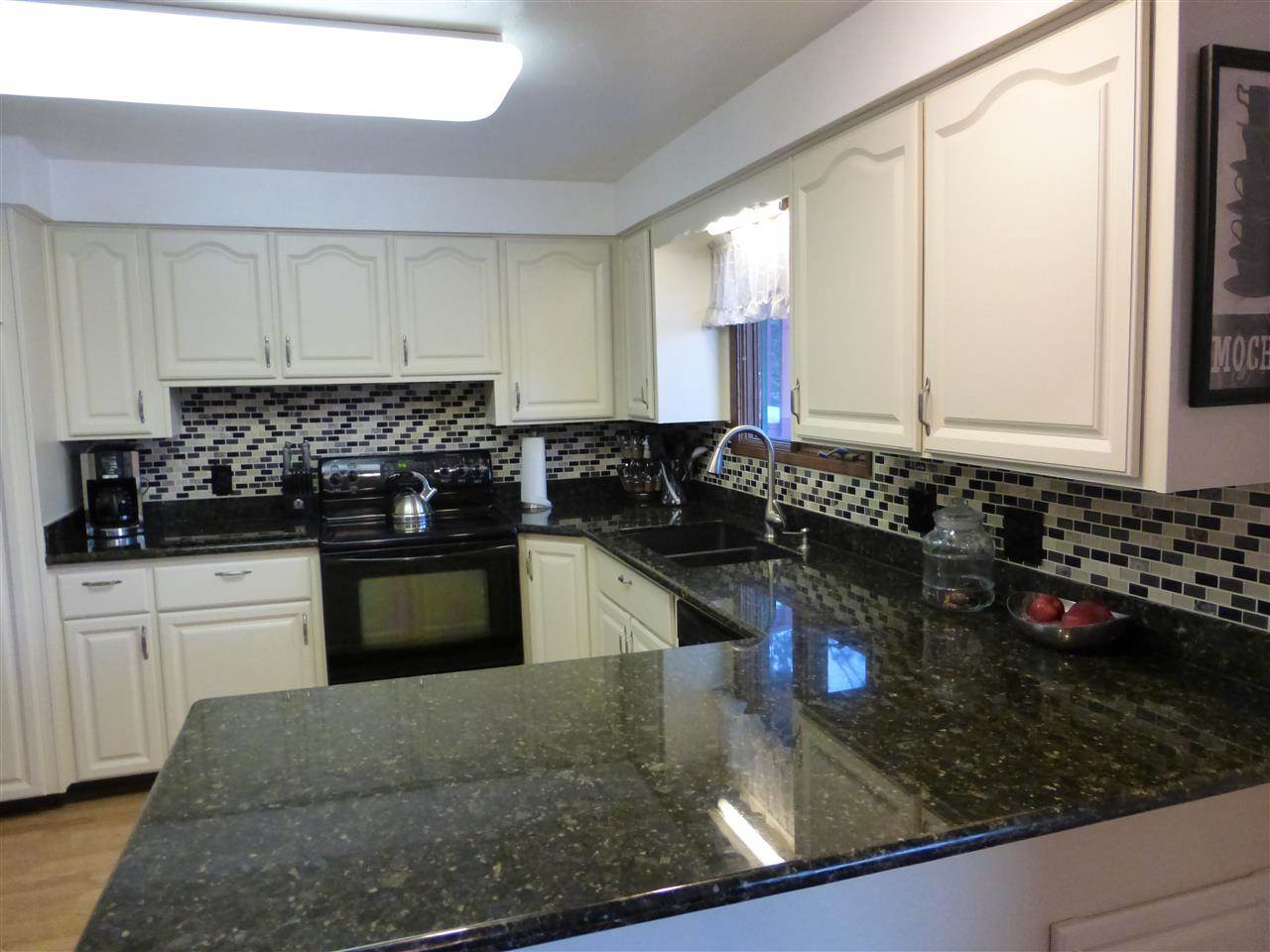 16813 N Columbine Ct - Photo 8
