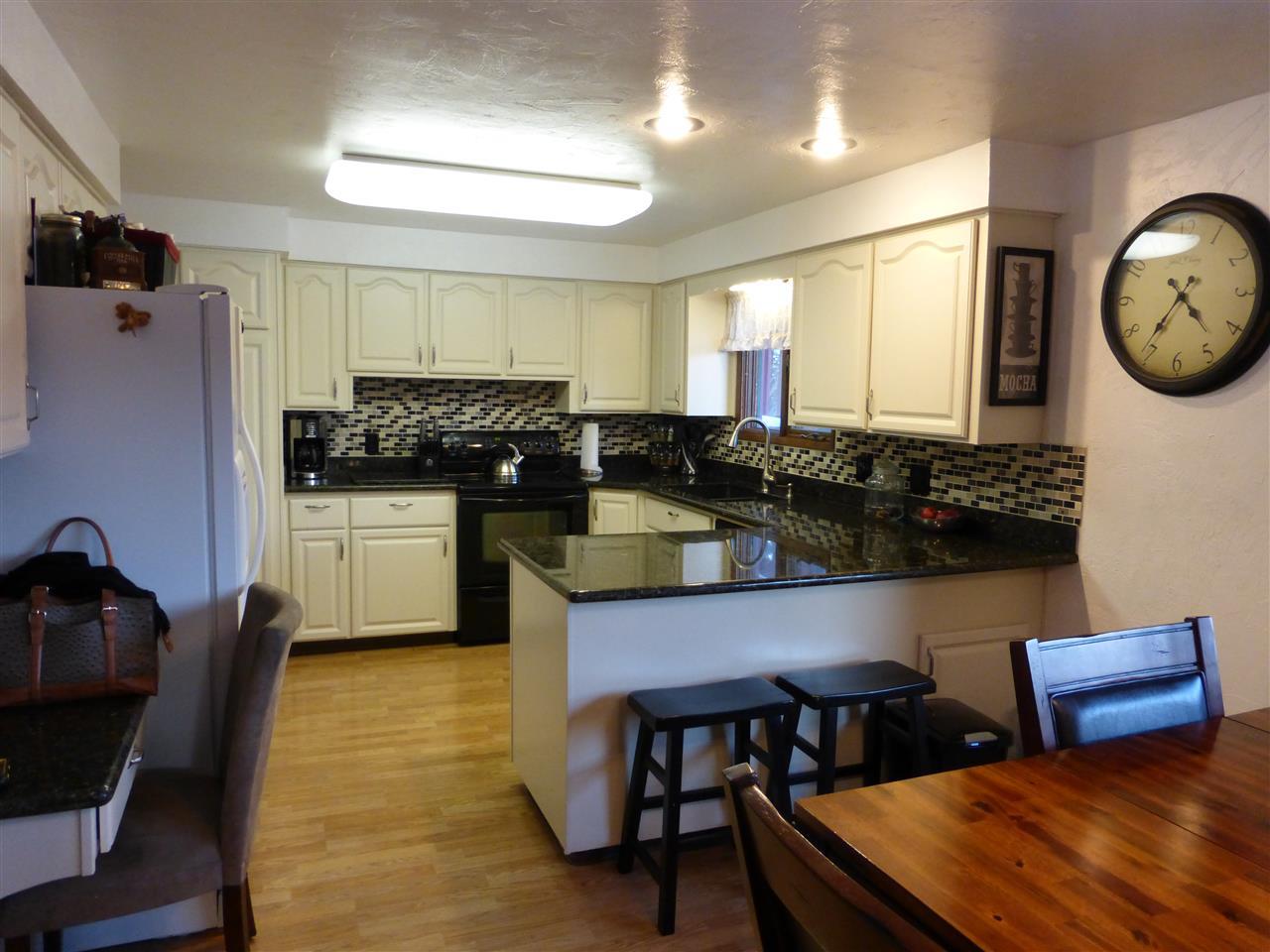 16813 N Columbine Ct - Photo 9