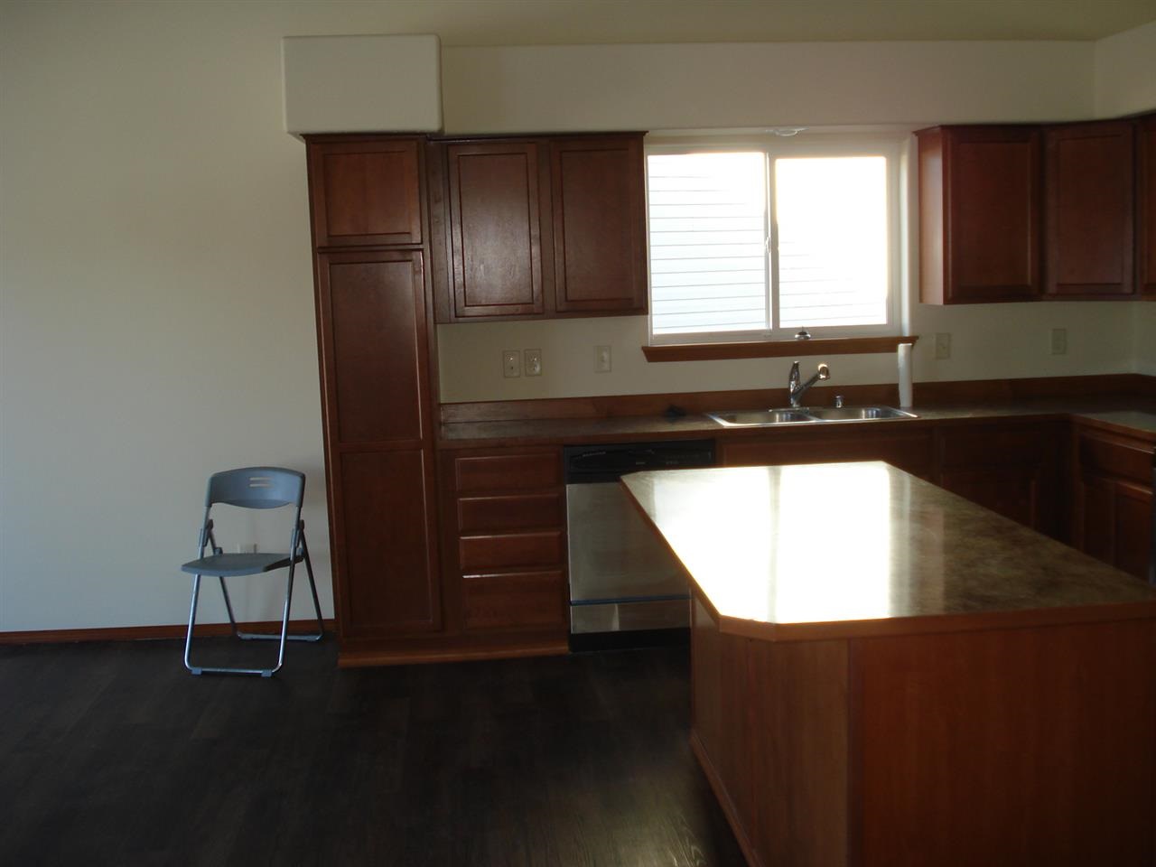 13015 E 39TH Ave - Photo 4