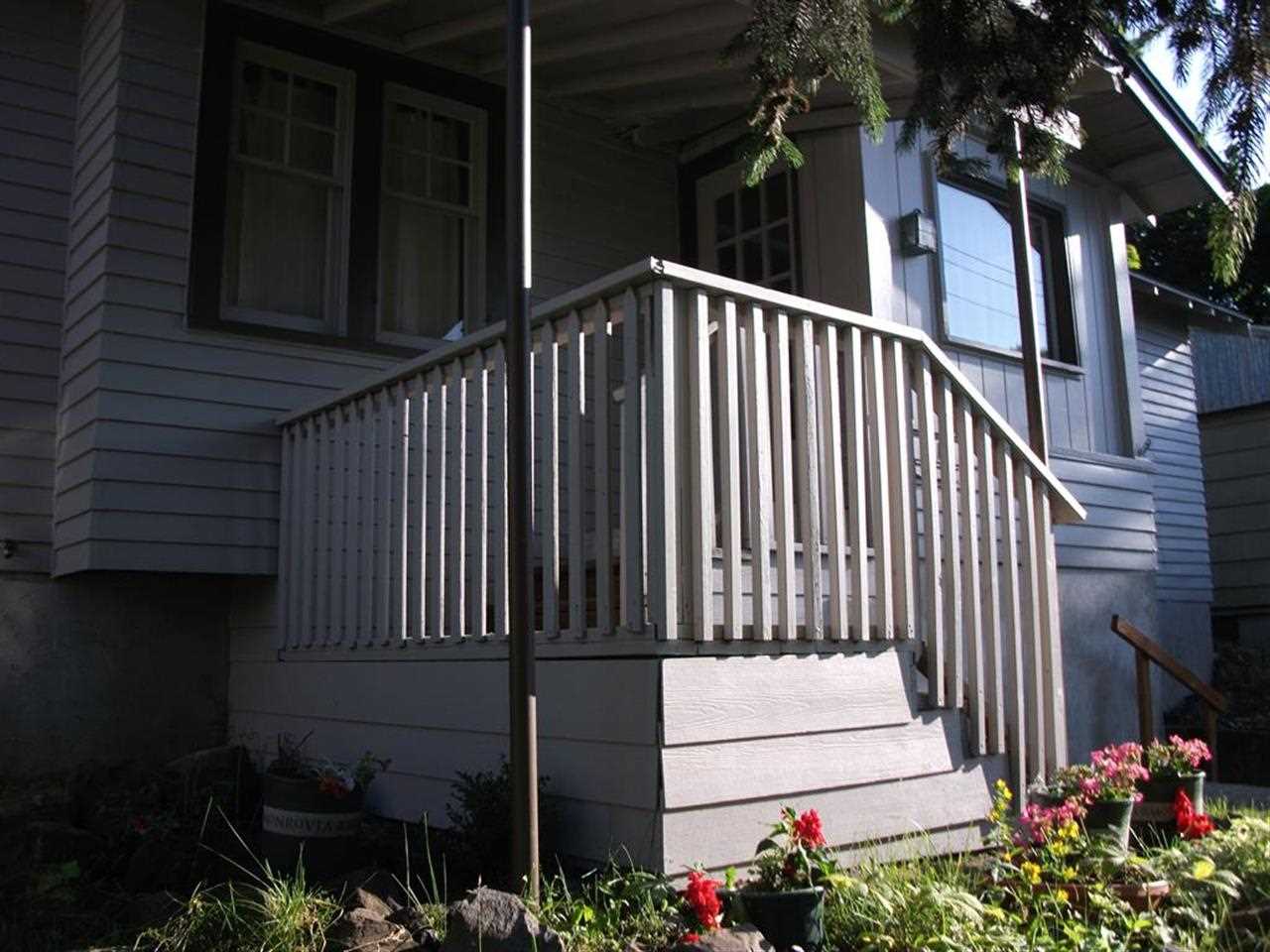 3118 E 17th Ave - Photo 3