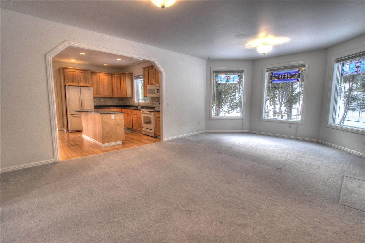 13909 E 39th Ln - Photo 8