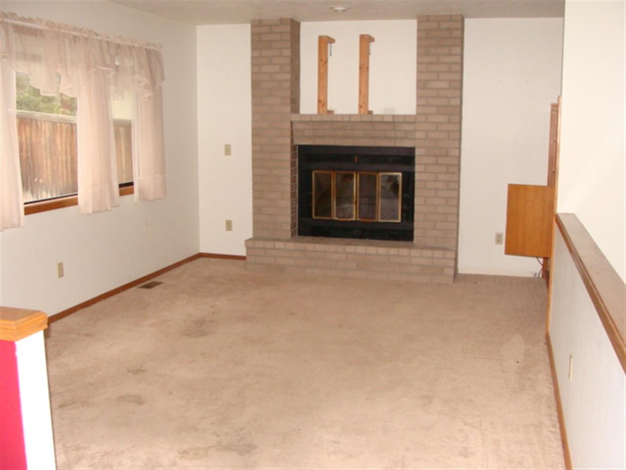 310 W Rolland Ave - Photo 3