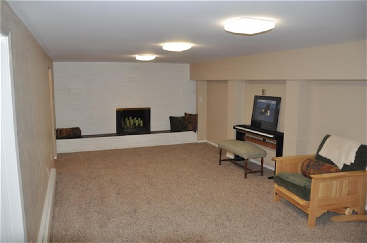 1212 E Brentwood Dr - Photo 11