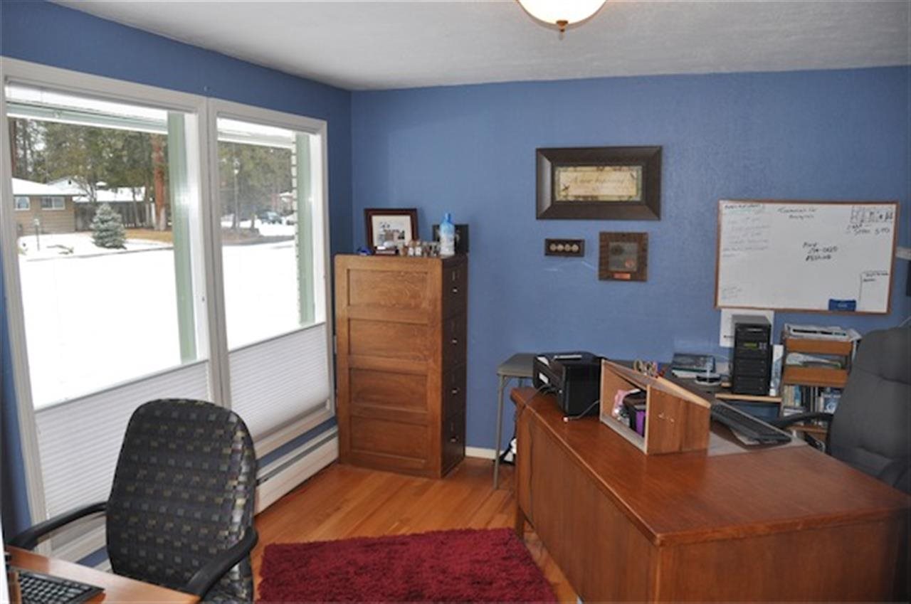 1212 E Brentwood Dr - Photo 4