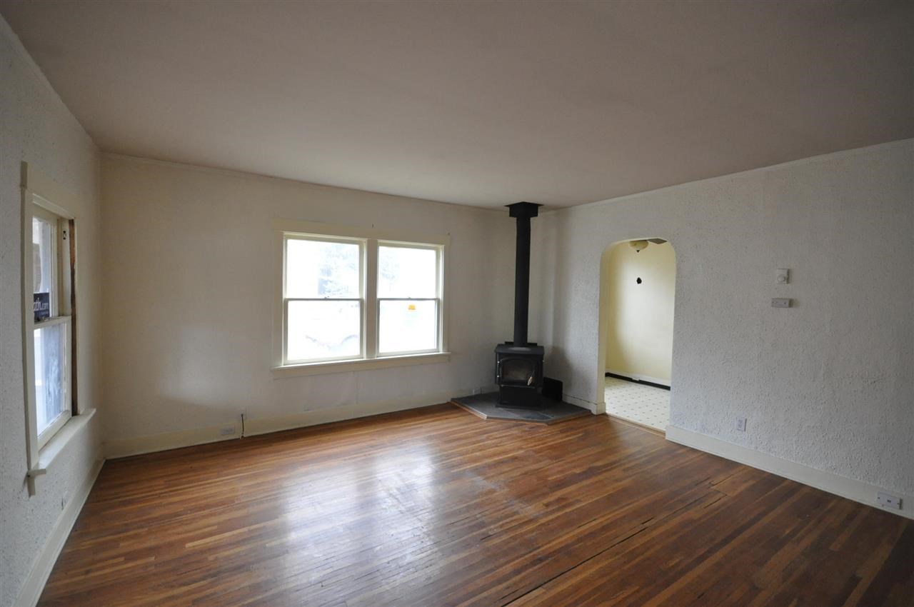 1618 N Cook St - Photo 2