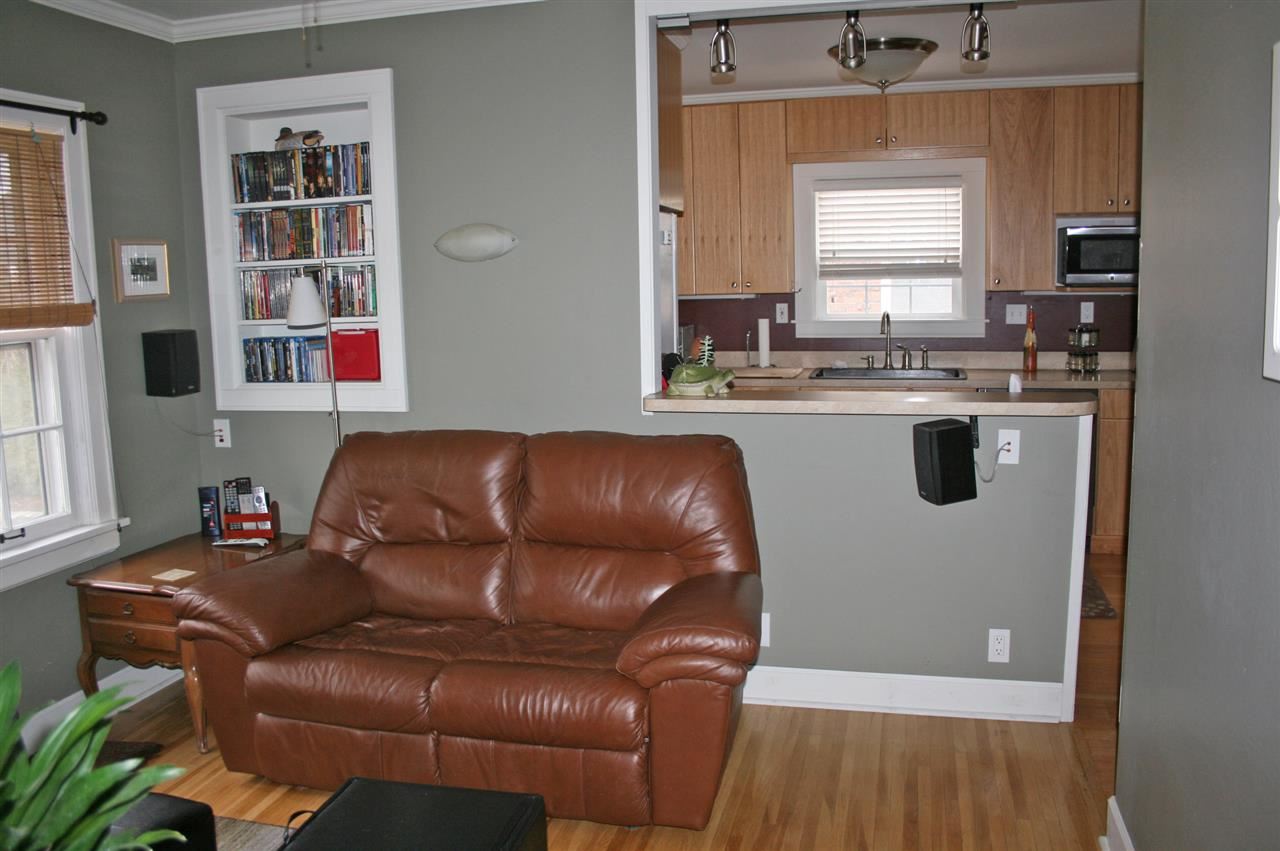 918 W 20TH Ave - Photo 8