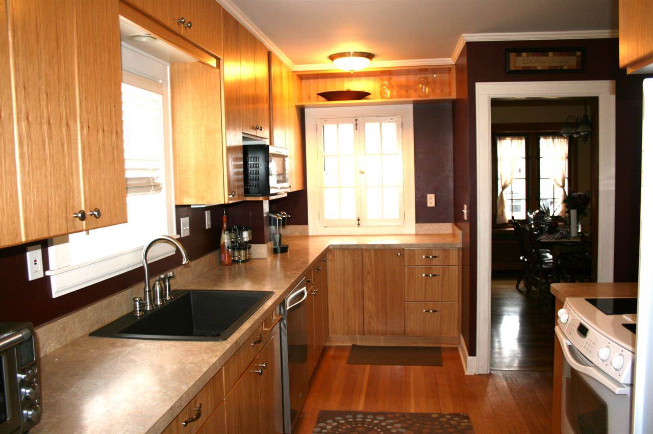 918 W 20TH Ave - Photo 9