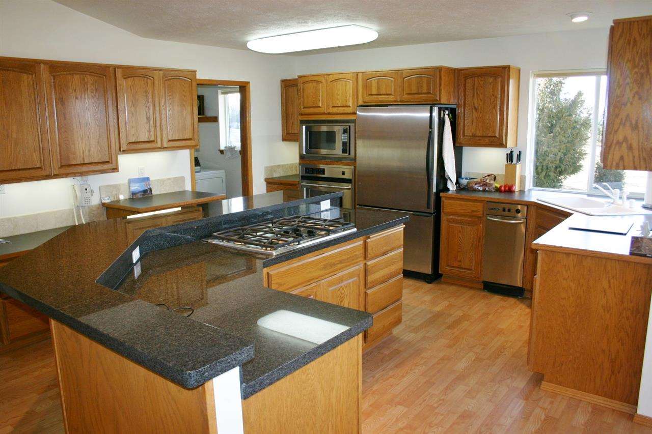 5210 E Mercer Ave - Photo 4