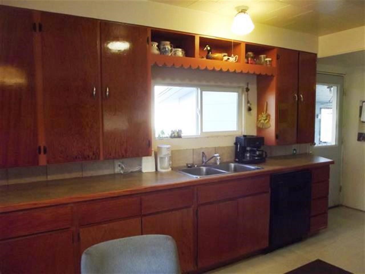 14308 E Robert Rd - Photo 4