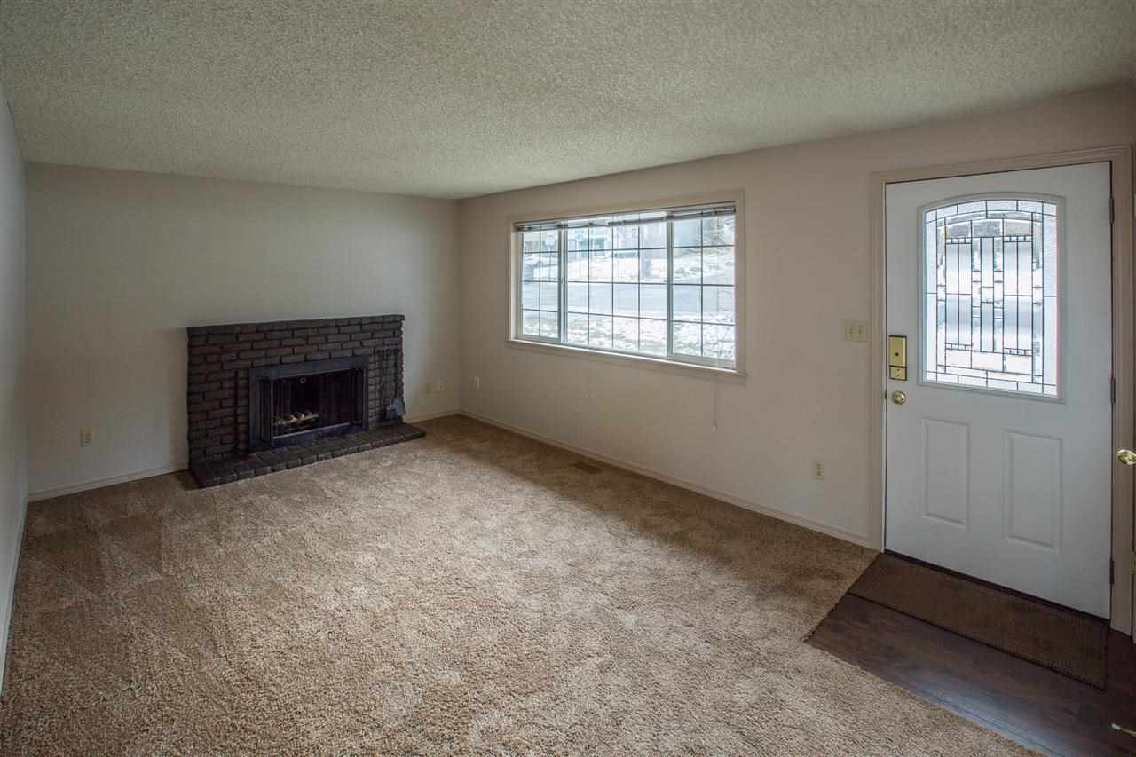3927 E 13th Ave - Photo 3