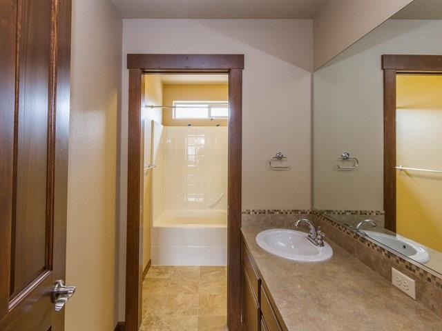 2114 S Selkirk Dr - Photo 15