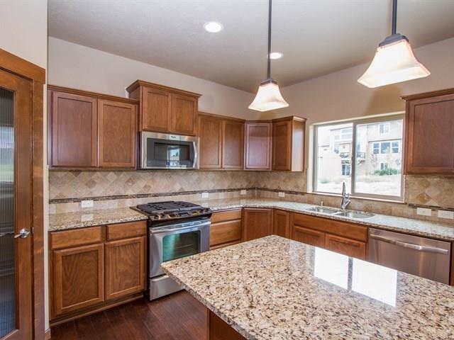 2114 S Selkirk Dr - Photo 8