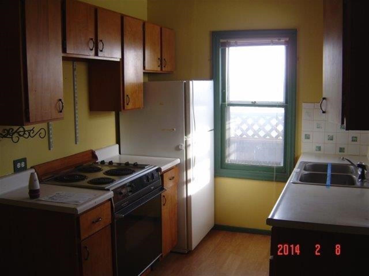 314 E Queen Ave - Photo 3