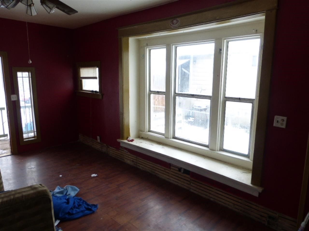 1023 E Gordon Ave - Photo 3