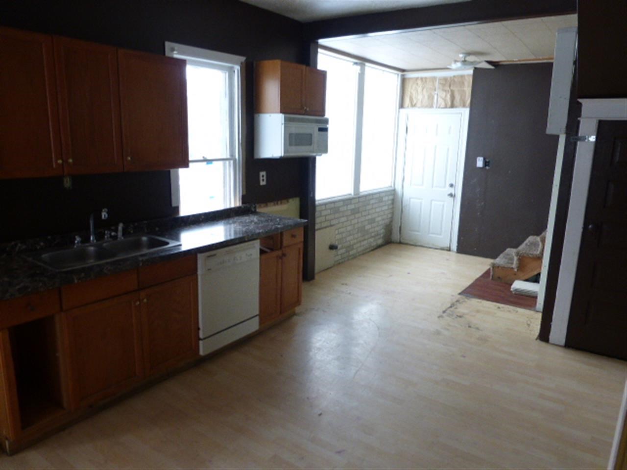 1023 E Gordon Ave - Photo 4