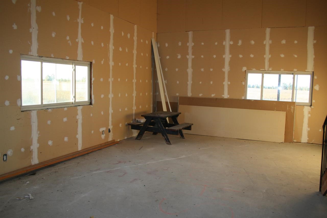 2219 N Rambo Rd - Photo 12