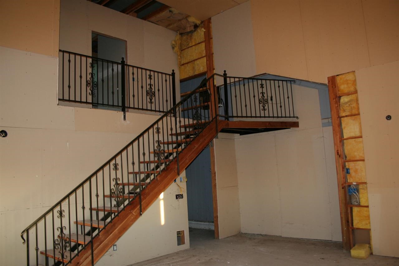 2219 N Rambo Rd - Photo 13