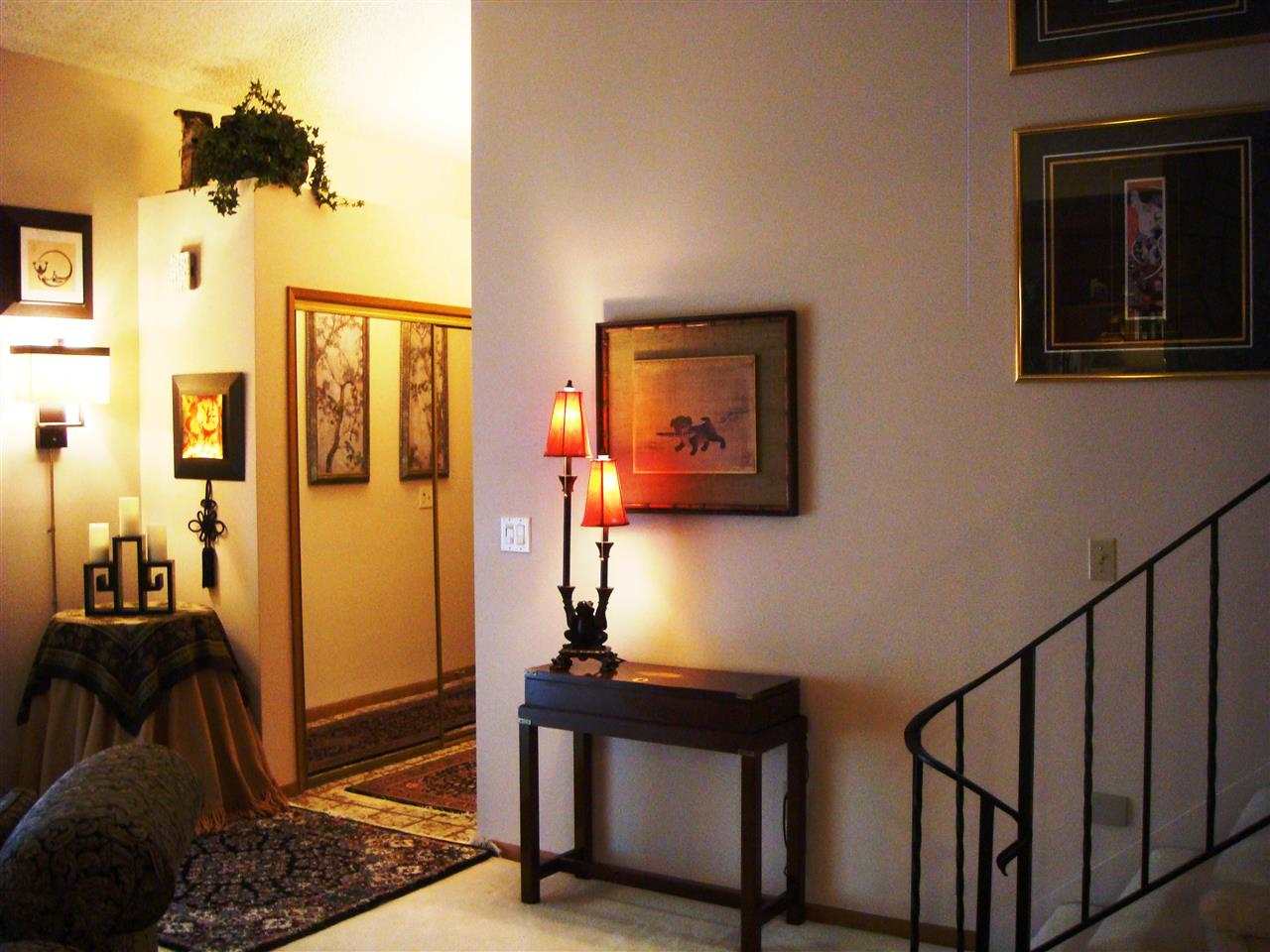 2112 E 30th Ave - Photo 4