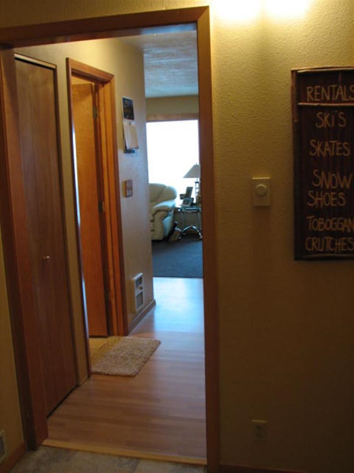 402 Spirit Inn - Photo 3