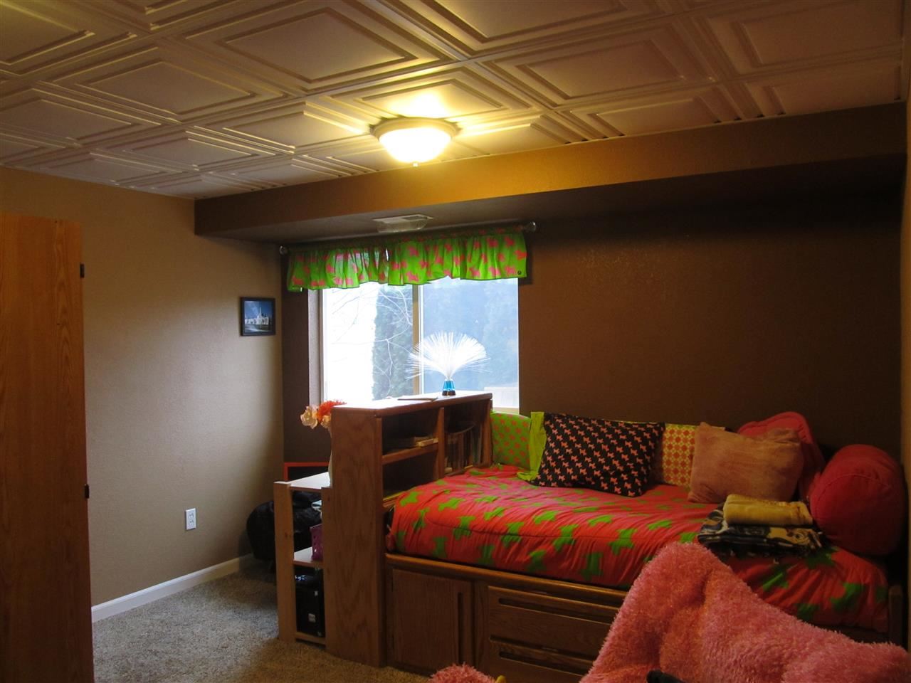 18322 E 10th Ave - Photo 12
