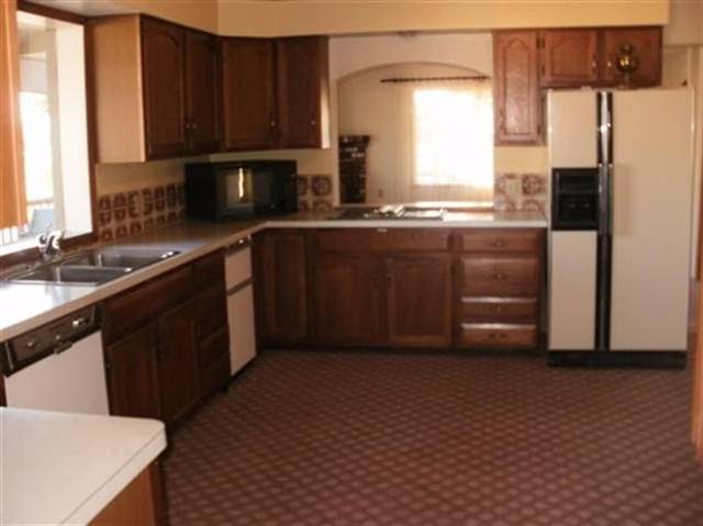 11411 S Sherman Rd - Photo 2