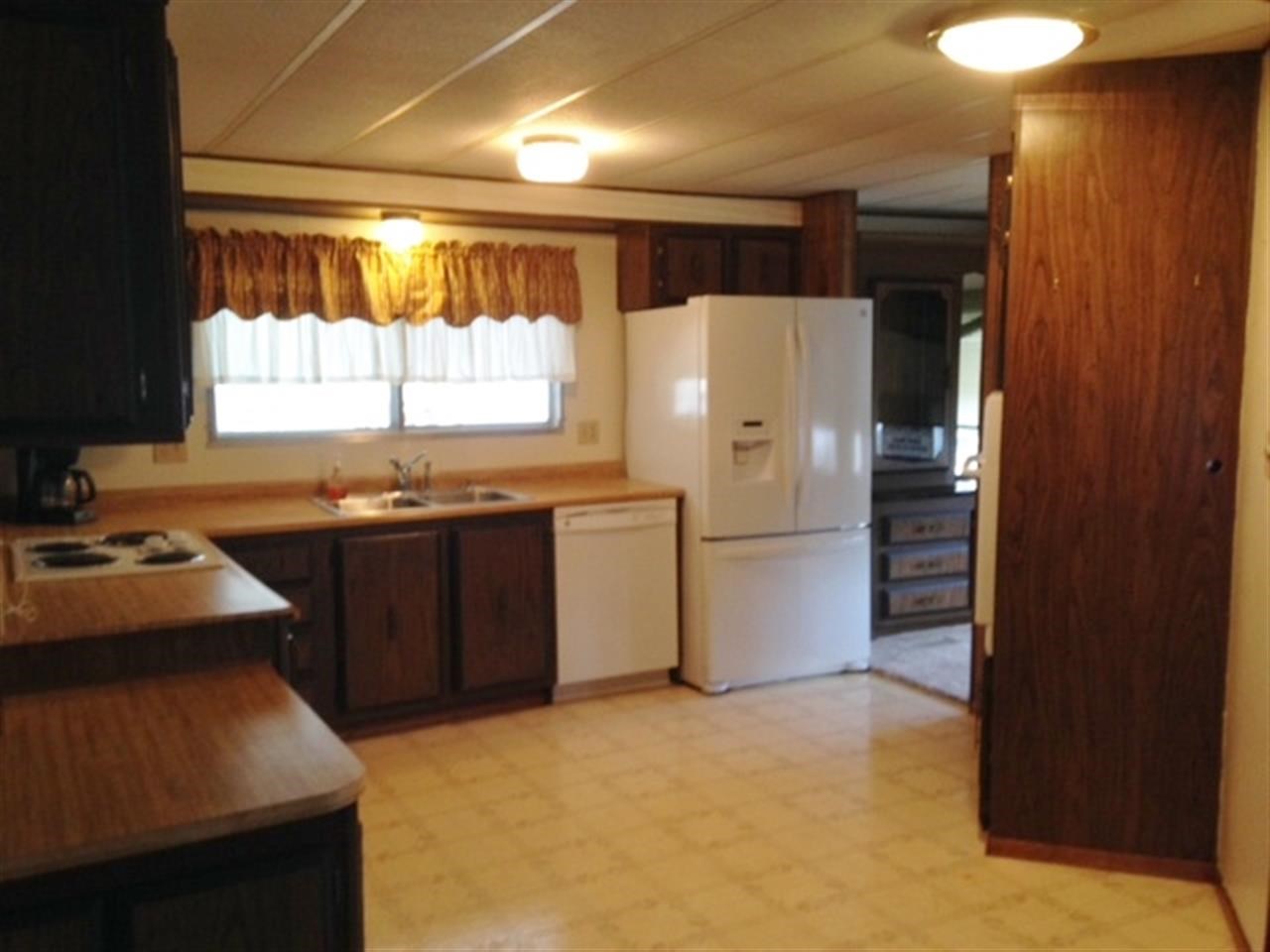 1205 E Lyons Ave - Photo 4
