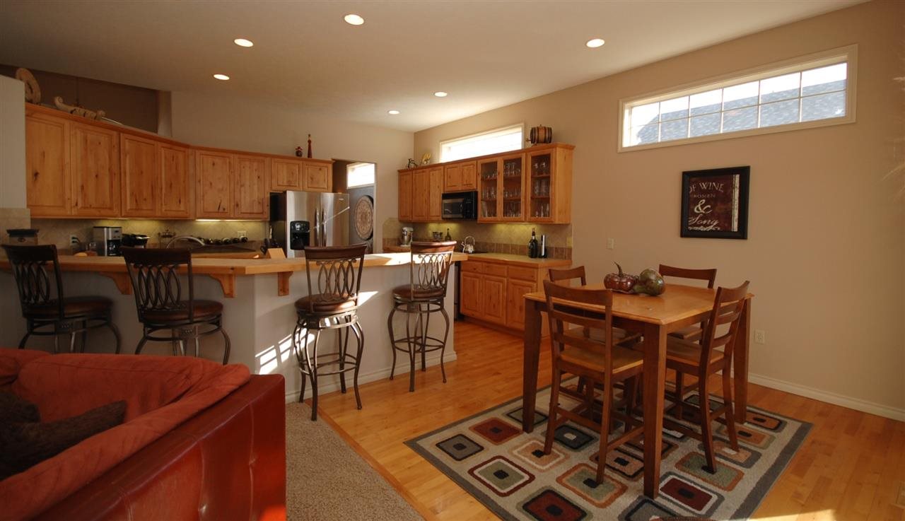 7803 N H St - Photo 3