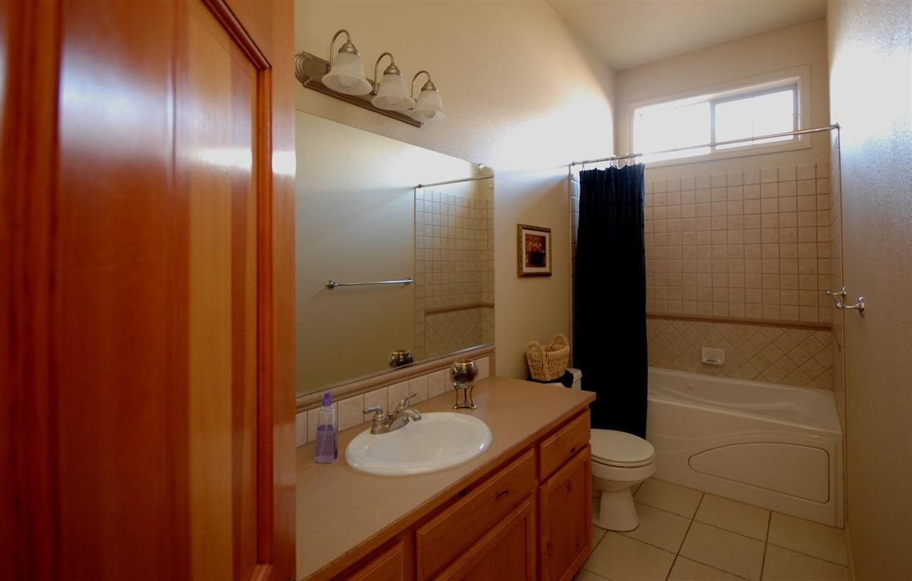 7803 N H St - Photo 9