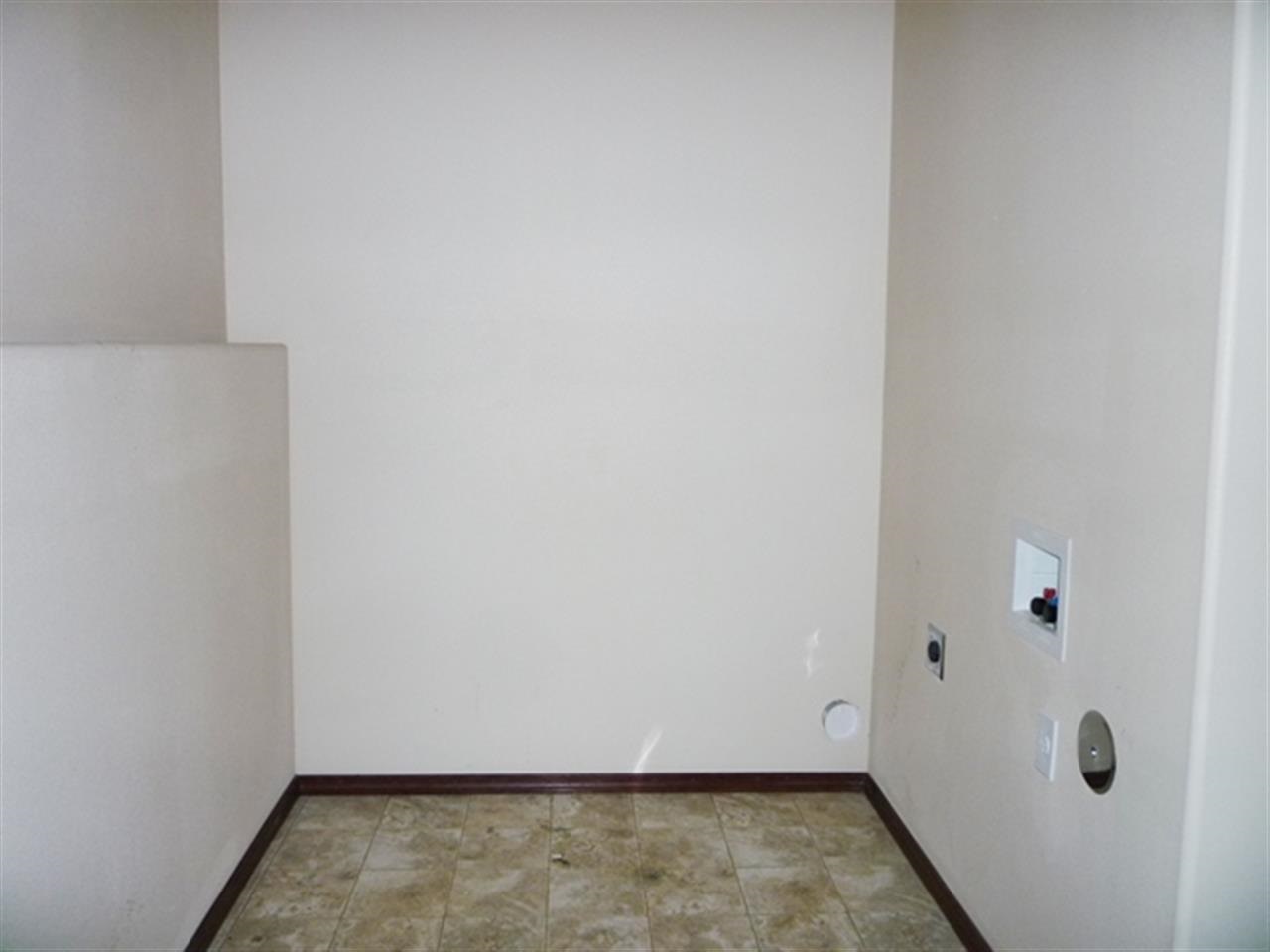 18232 N Astor Ct - Photo 13