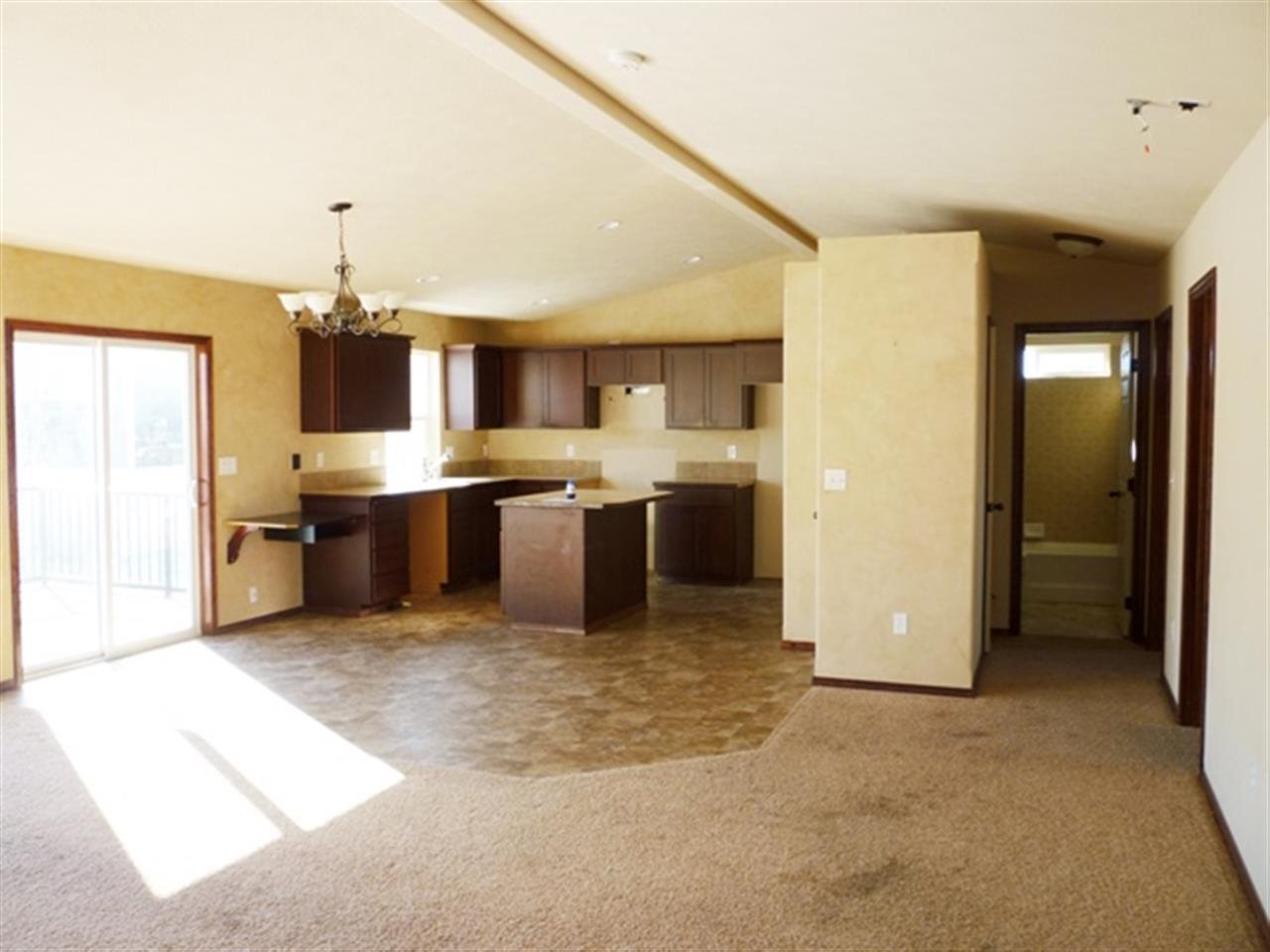 18232 N Astor Ct - Photo 3