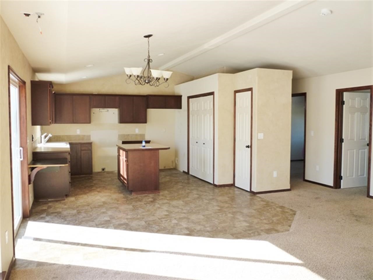 18232 N Astor Ct - Photo 4