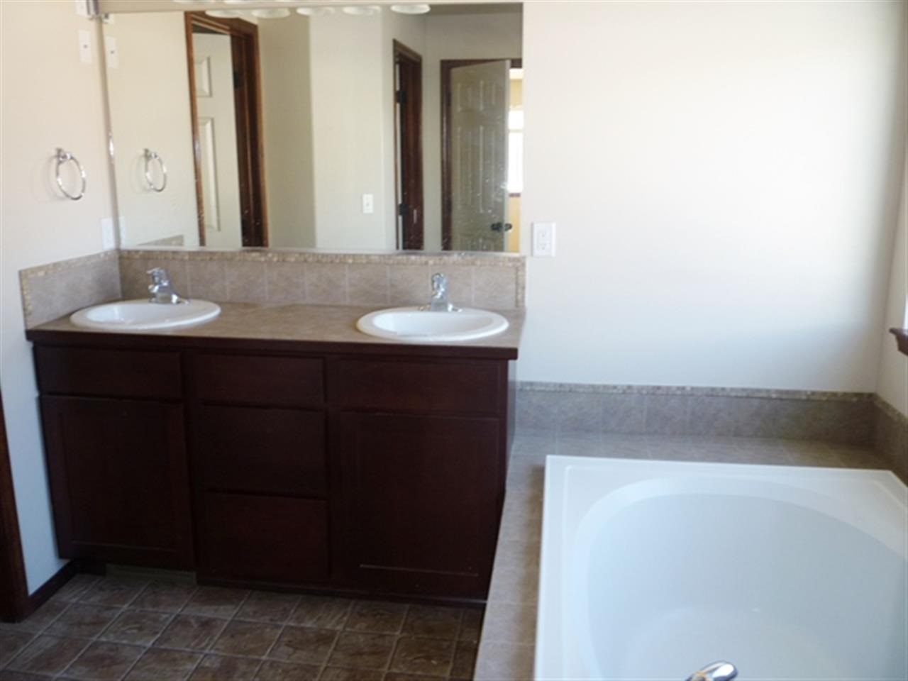 18232 N Astor Ct - Photo 8