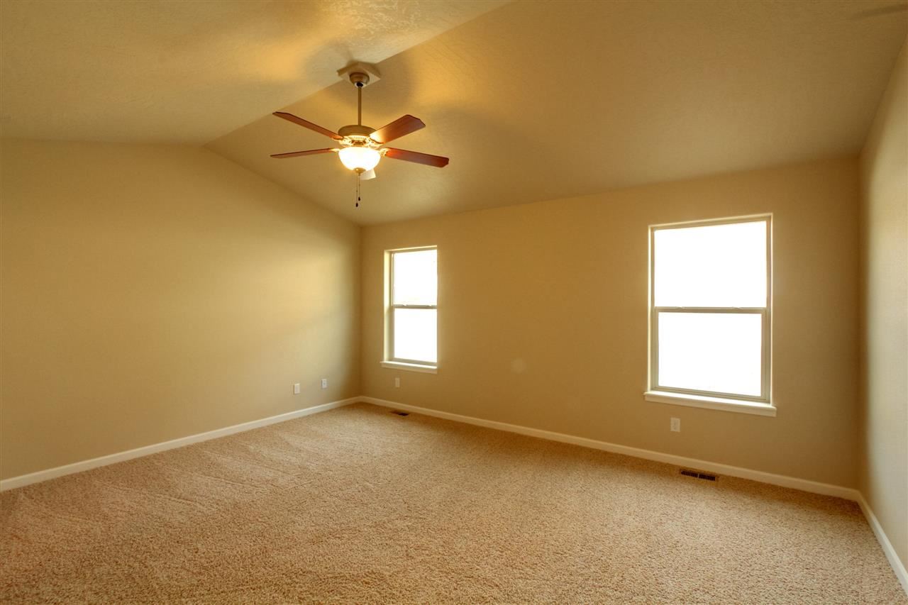 7623 E Saphire Ln - Photo 13
