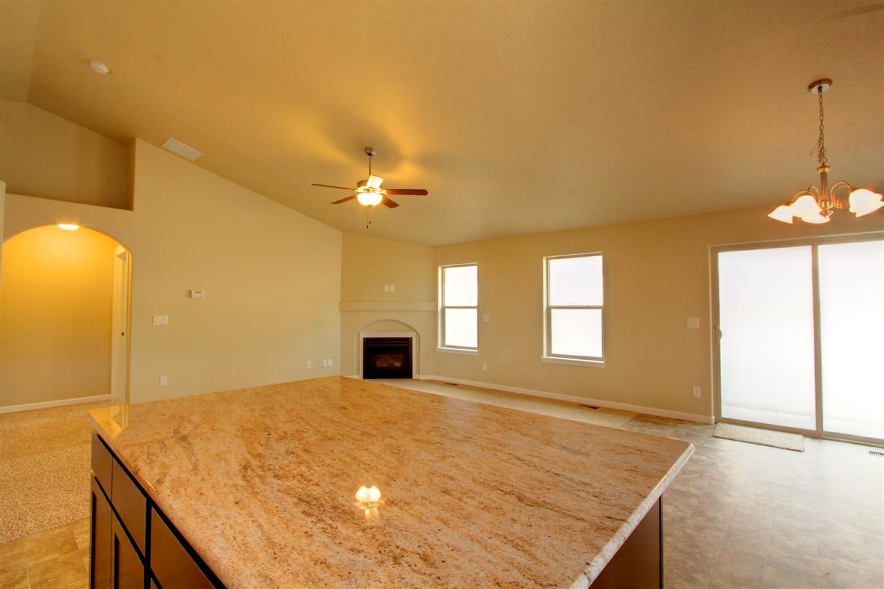 7623 E Saphire Ln - Photo 4