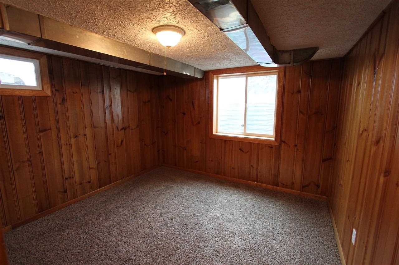 2707 N BESSIE - Photo 12