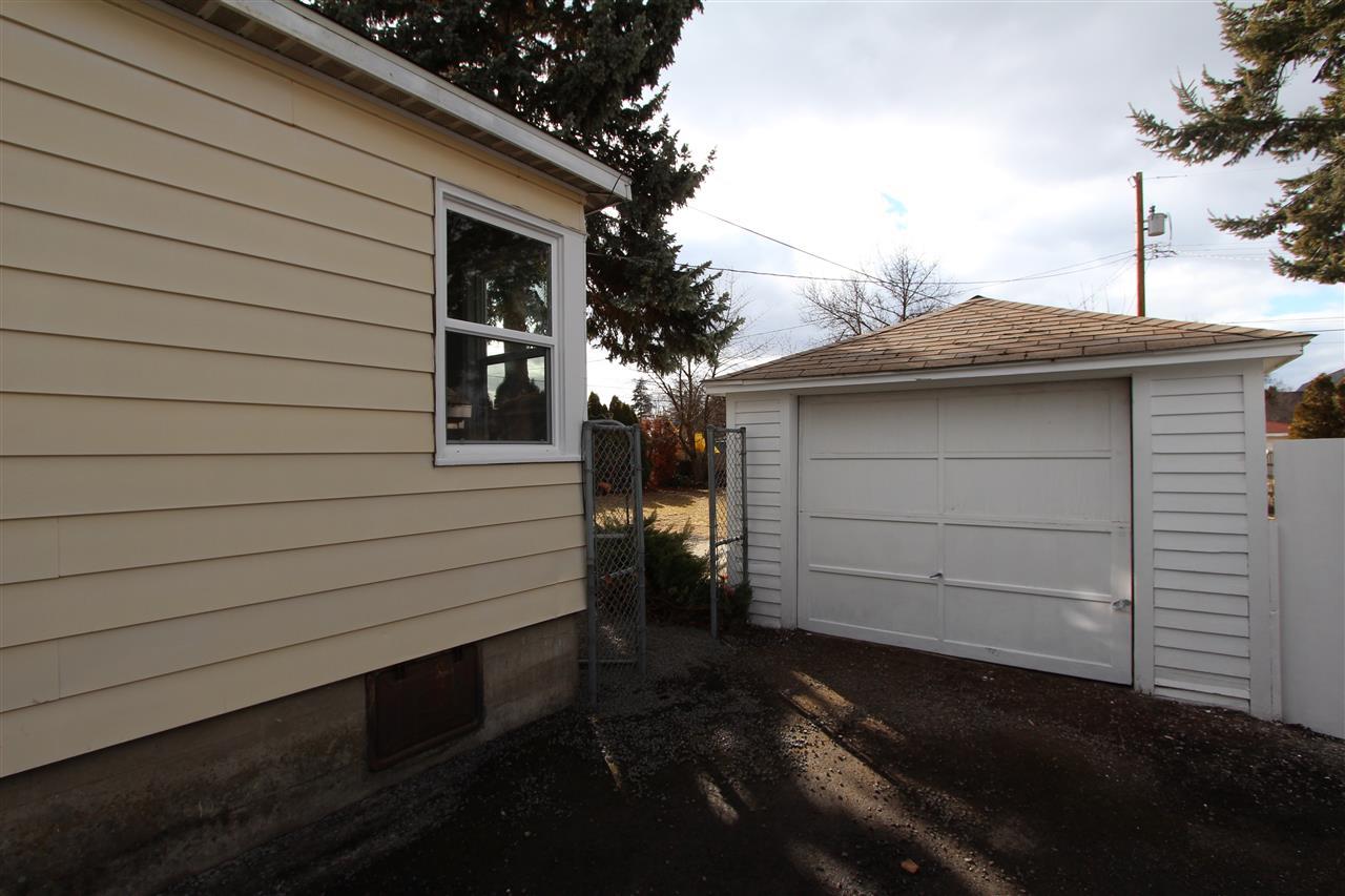 2707 N BESSIE - Photo 15