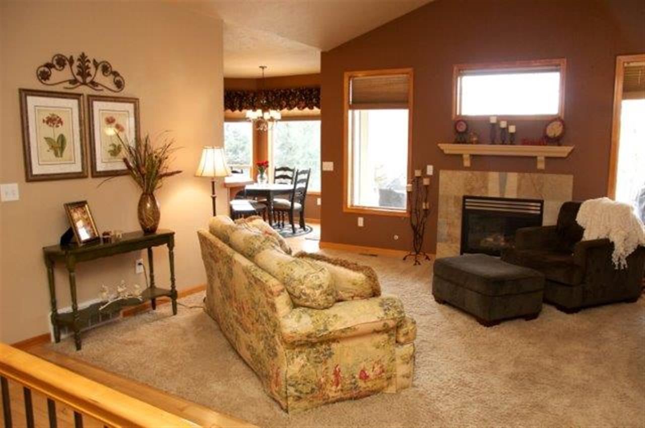 2212 W Abigail Ct - Photo 3