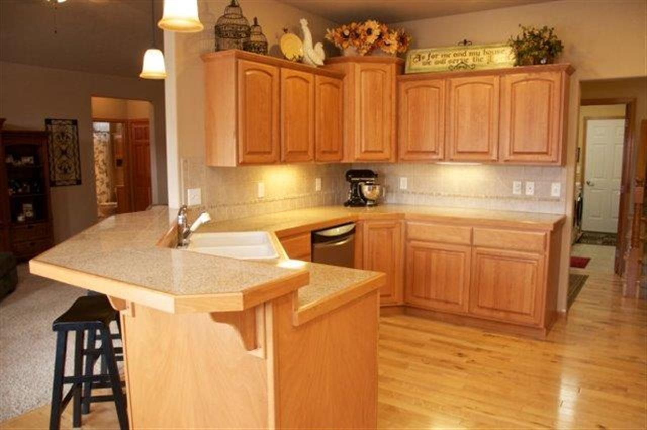 2212 W Abigail Ct - Photo 5