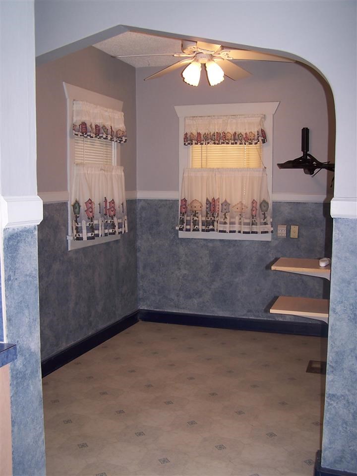 1430 W Augusta Ave - Photo 6