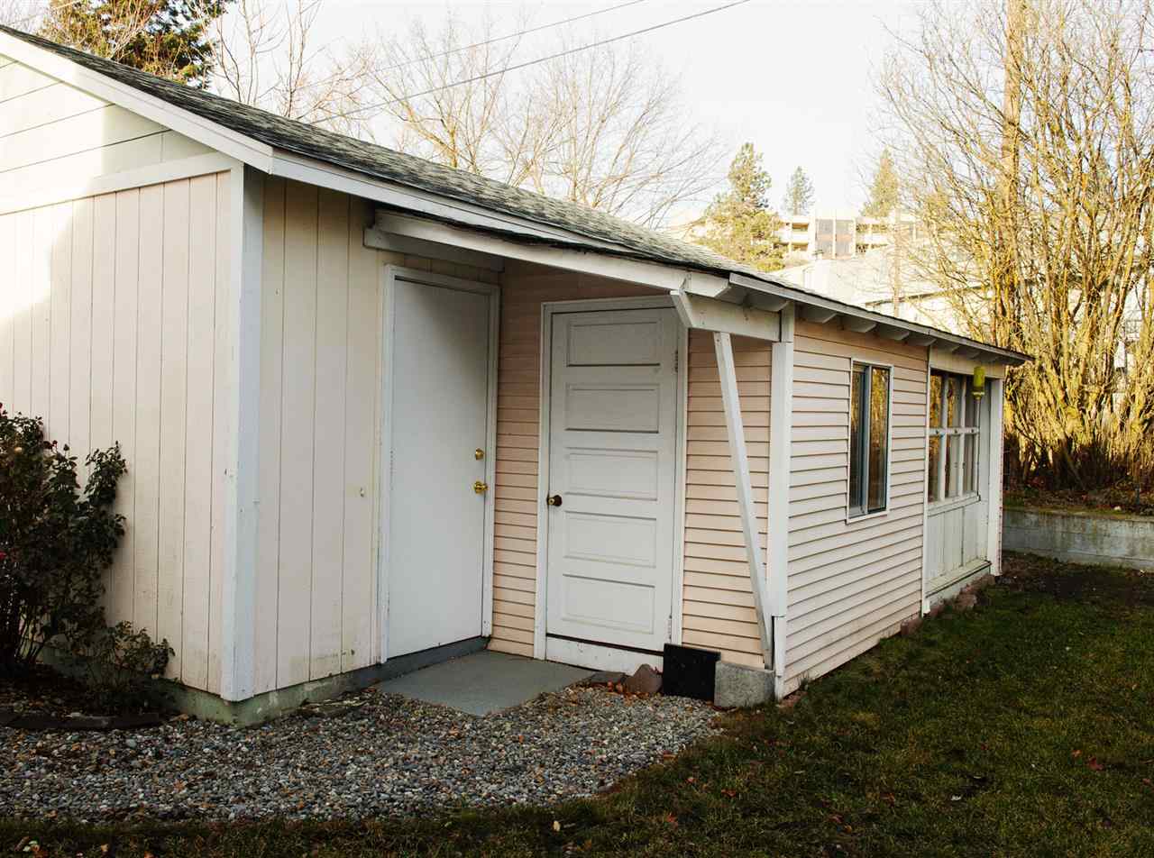 122 W Euclid - Photo 11