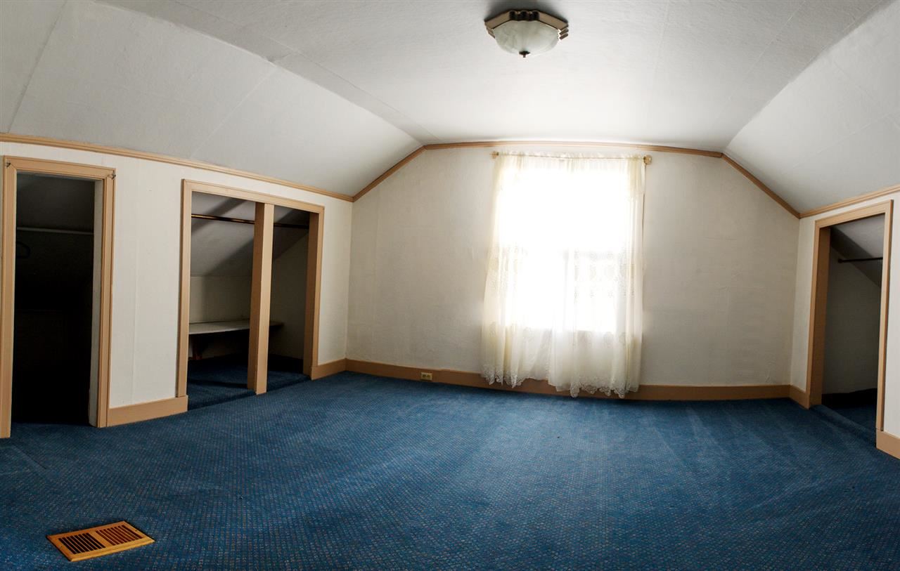 122 W Euclid - Photo 13