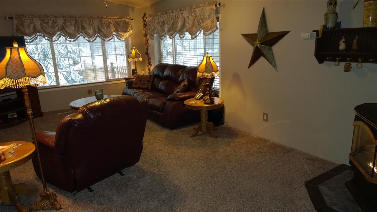 11518 S Spotted Rd - Photo 6