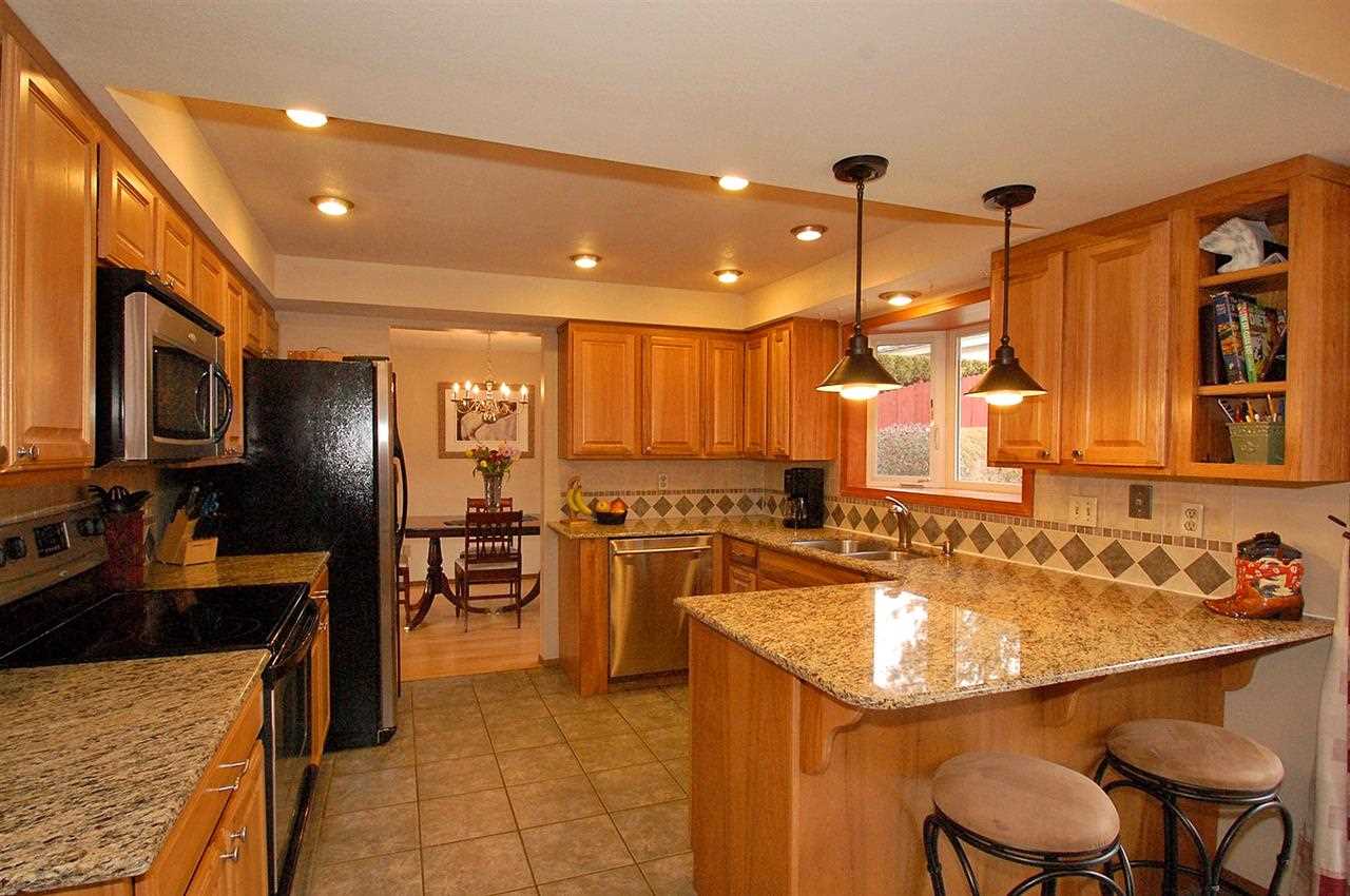6902 N Westgate - Photo 8